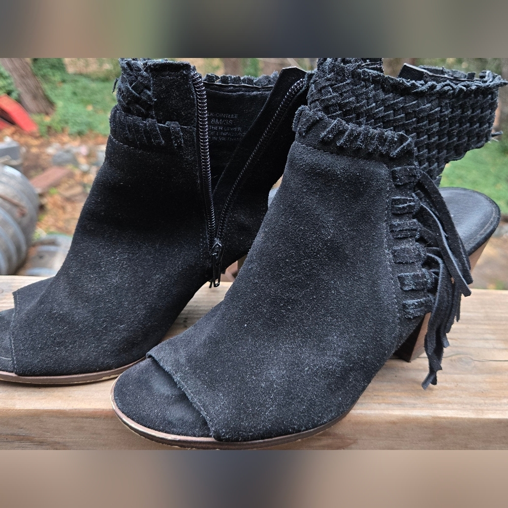 Lucky Brand Genuine Leather/suede Fringe Heel Booties Sz8M - Picture 2 of 8